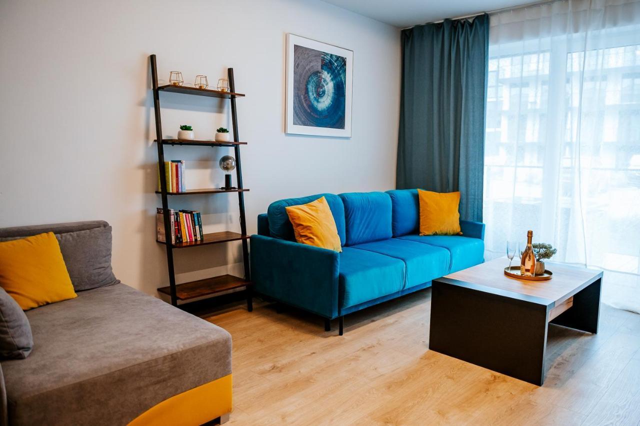 Apartament Turkusowy - Basen, Sauna, Klimatyzacja Dziwnow Bagian luar foto
